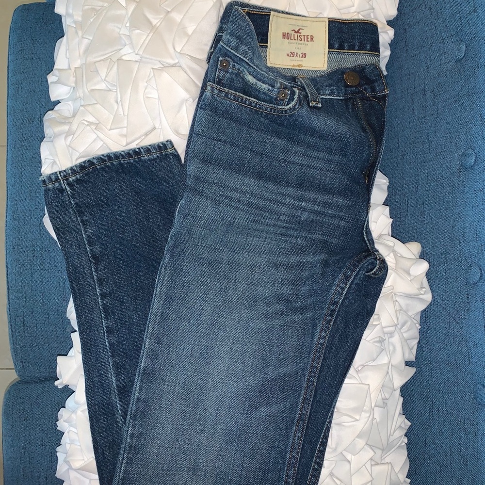 Hollister men’s jeans